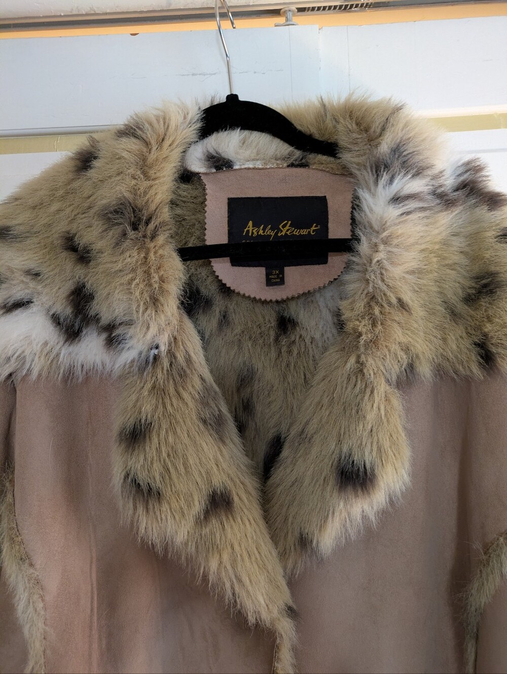 3X Womens Faux Shearling Coat with Fur Trim - Ankle Length - Picture 6 of 16
